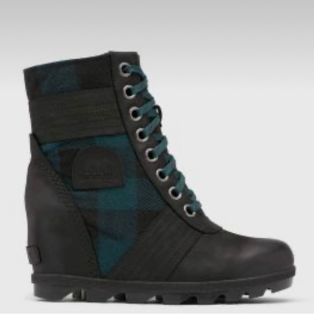 Sorel Lexi wedge plaid size 11 NWT